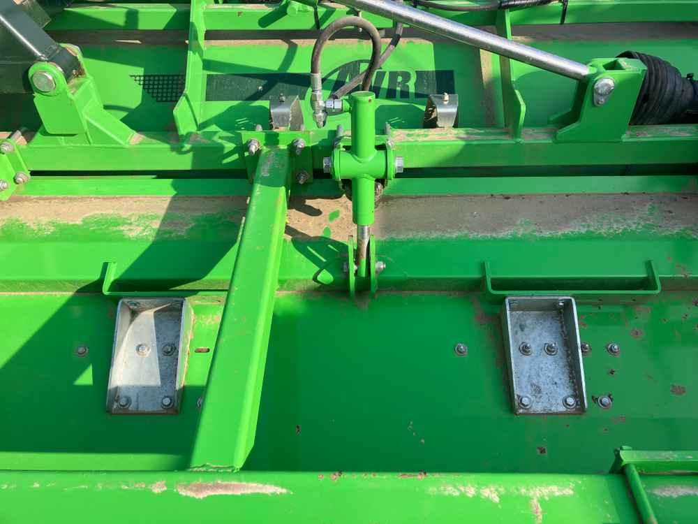 AVR AVR GE-FORCE, Triple bed/6 Row Hook Tine Tilla/Rotovator 5.4M - Kombajn: slika AVR AVR GE-FORCE, Triple bed/6 Row Hook Tine Tilla/Rotovator 5.4M - Kombajn AVR AVR GE-FORCE, Triple bed/6 Row Hook Tine Tilla/Rotovator 5.4M - Kombajn: slika AVR AVR GE-FORCE, Triple bed/6 Row Hook Tine Tilla/Rotovator 5.4M - Kombajn