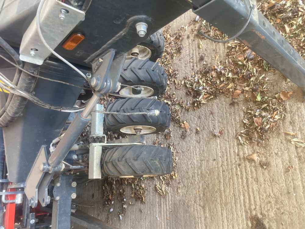 Dewulf Dewulf MS 2000,B.V S1A, 2 Row, Potato, Belt Planter - Kombajn: slika Dewulf Dewulf MS 2000,B.V S1A, 2 Row, Potato, Belt Planter - Kombajn Dewulf Dewulf MS 2000,B.V S1A, 2 Row, Potato, Belt Planter - Kombajn: slika Dewulf Dewulf MS 2000,B.V S1A, 2 Row, Potato, Belt Planter - Kombajn