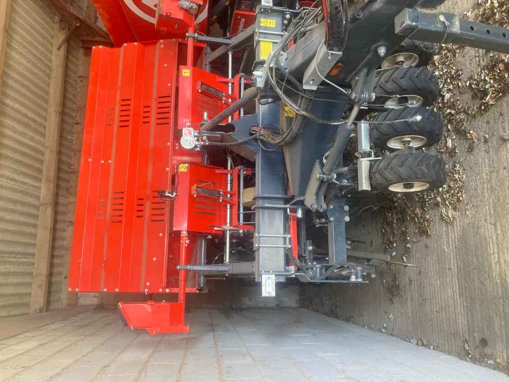 Dewulf Dewulf MS 2000,B.V S1A, 2 Row, Potato, Belt Planter - Kombajn: slika Dewulf Dewulf MS 2000,B.V S1A, 2 Row, Potato, Belt Planter - Kombajn Dewulf Dewulf MS 2000,B.V S1A, 2 Row, Potato, Belt Planter - Kombajn: slika Dewulf Dewulf MS 2000,B.V S1A, 2 Row, Potato, Belt Planter - Kombajn