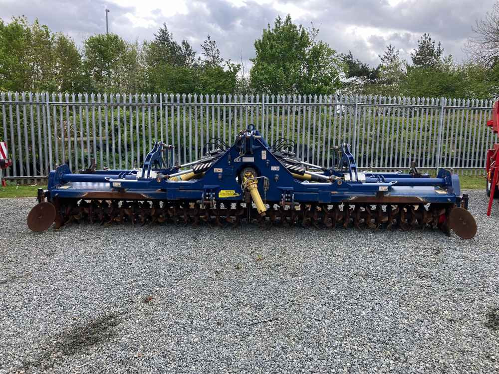 GEORGE MOATE George moate,Triple Bed/6 Row Tilla/Rotovator 5 4M HD54 - Kombajn: slika GEORGE MOATE George moate,Triple Bed/6 Row Tilla/Rotovator 5 4M HD54 - Kombajn GEORGE MOATE George moate,Triple Bed/6 Row Tilla/Rotovator 5 4M HD54 - Kombajn: slika GEORGE MOATE George moate,Triple Bed/6 Row Tilla/Rotovator 5 4M HD54 - Kombajn