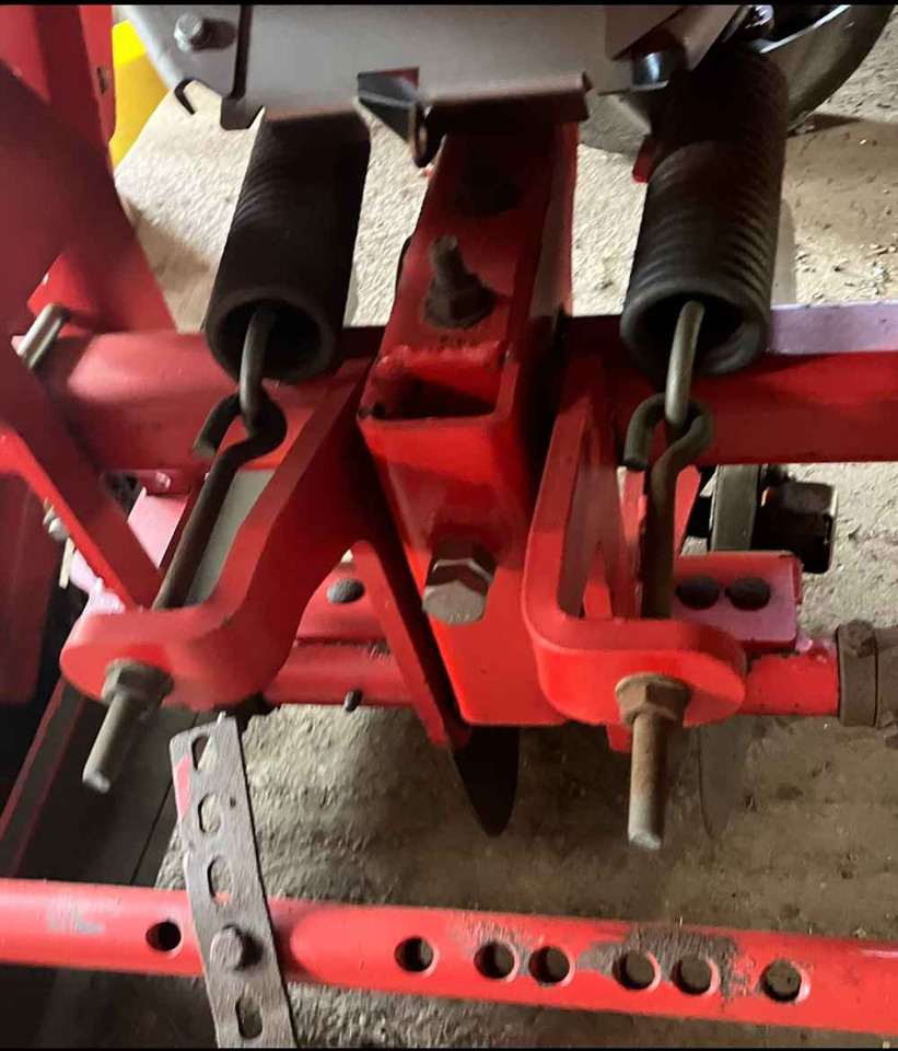 Kombajn Grimme FA / FDS: slika Kombajn Grimme FA / FDS Kombajn Grimme FA / FDS: slika Kombajn Grimme FA / FDS