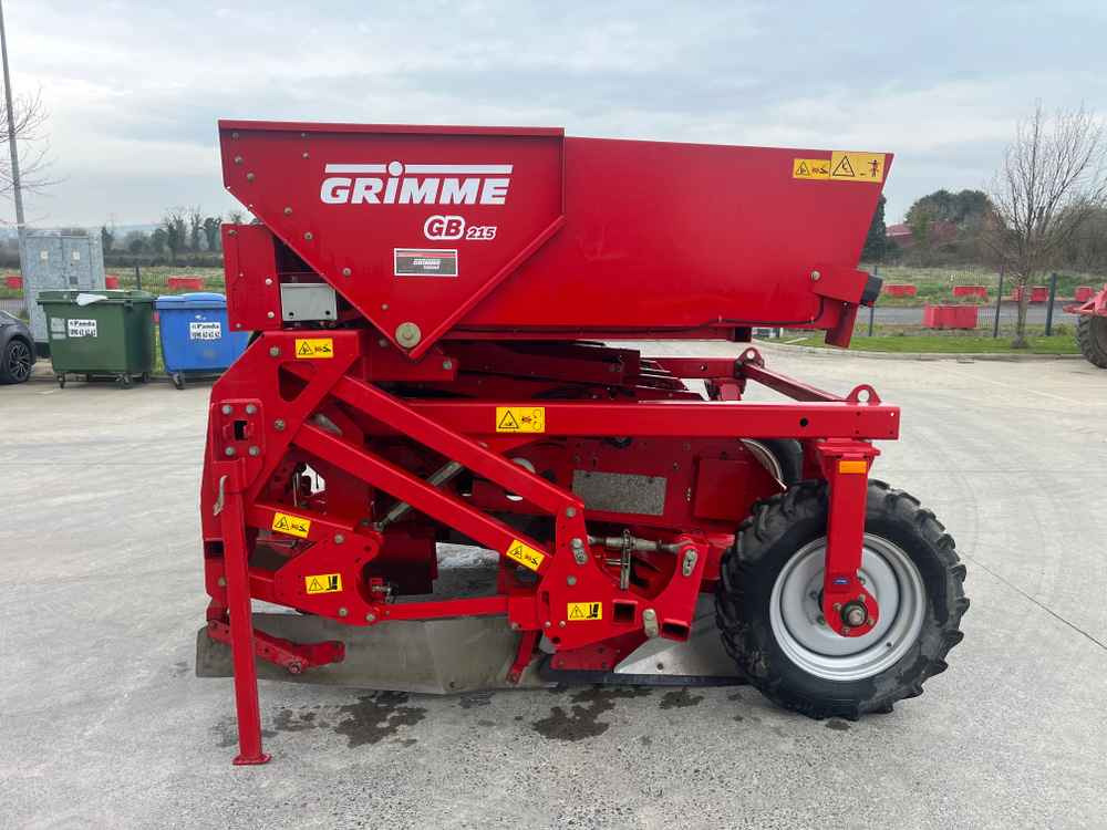 Kombajn Grimme GB 215: slika Kombajn Grimme GB 215 Kombajn Grimme GB 215: slika Kombajn Grimme GB 215