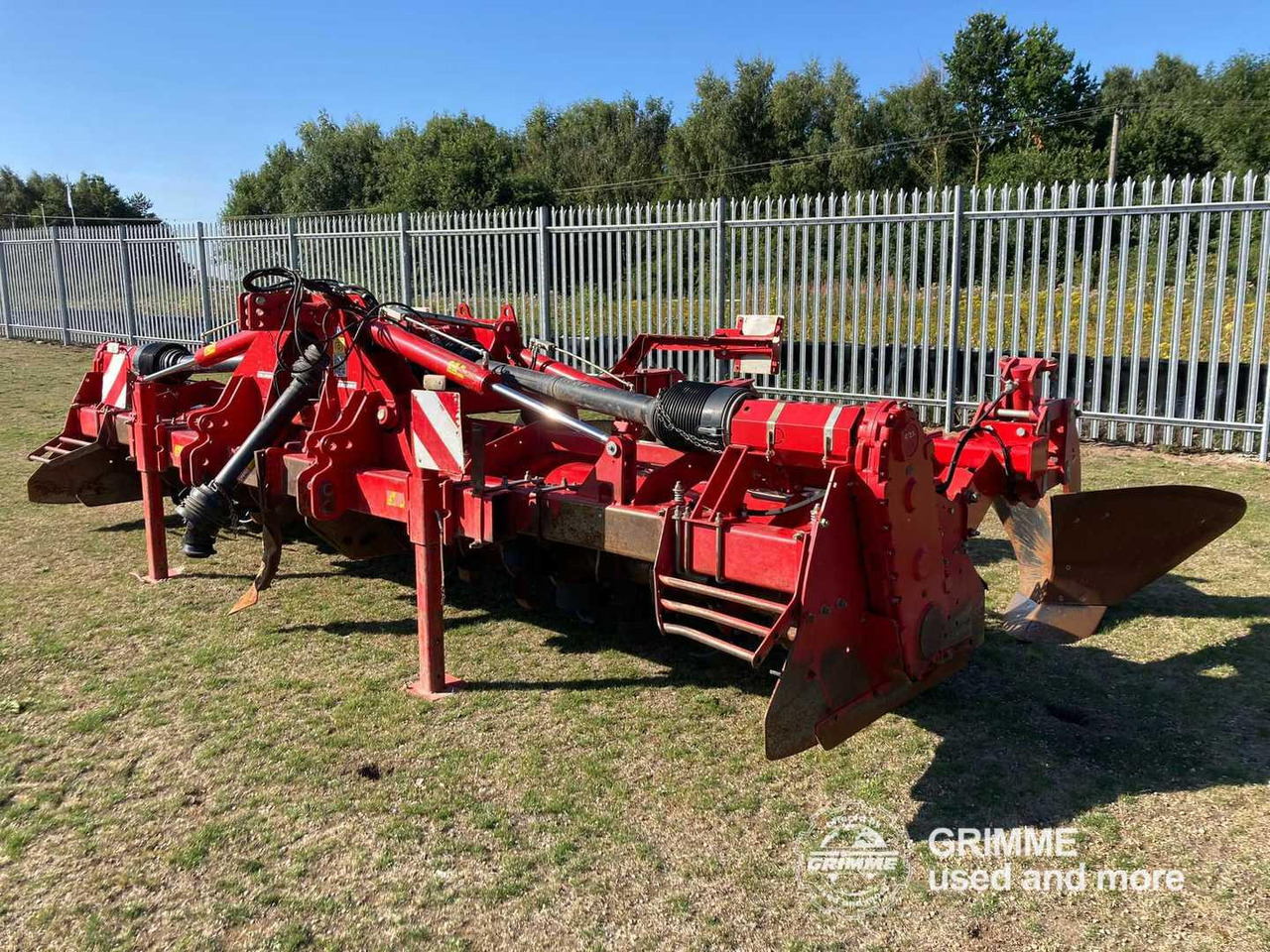 Grimme Grimme, GF600, 6 Row/3Bed Tilla, Rotovator - Kombajn: slika Grimme Grimme, GF600, 6 Row/3Bed Tilla, Rotovator - Kombajn Grimme Grimme, GF600, 6 Row/3Bed Tilla, Rotovator - Kombajn: slika Grimme Grimme, GF600, 6 Row/3Bed Tilla, Rotovator - Kombajn