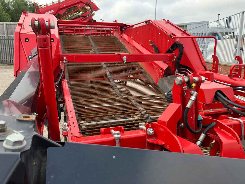 Kombajn Grimme Grimme Select 200 2 Row Trailed Potato Harvester: slika Kombajn Grimme Grimme Select 200 2 Row Trailed Potato Harvester