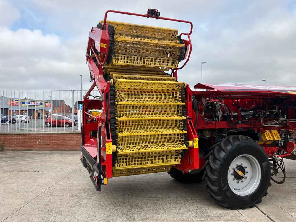 Kombajn Grimme Grimme Select 200 2 Row Trailed Potato Harvester: slika Kombajn Grimme Grimme Select 200 2 Row Trailed Potato Harvester