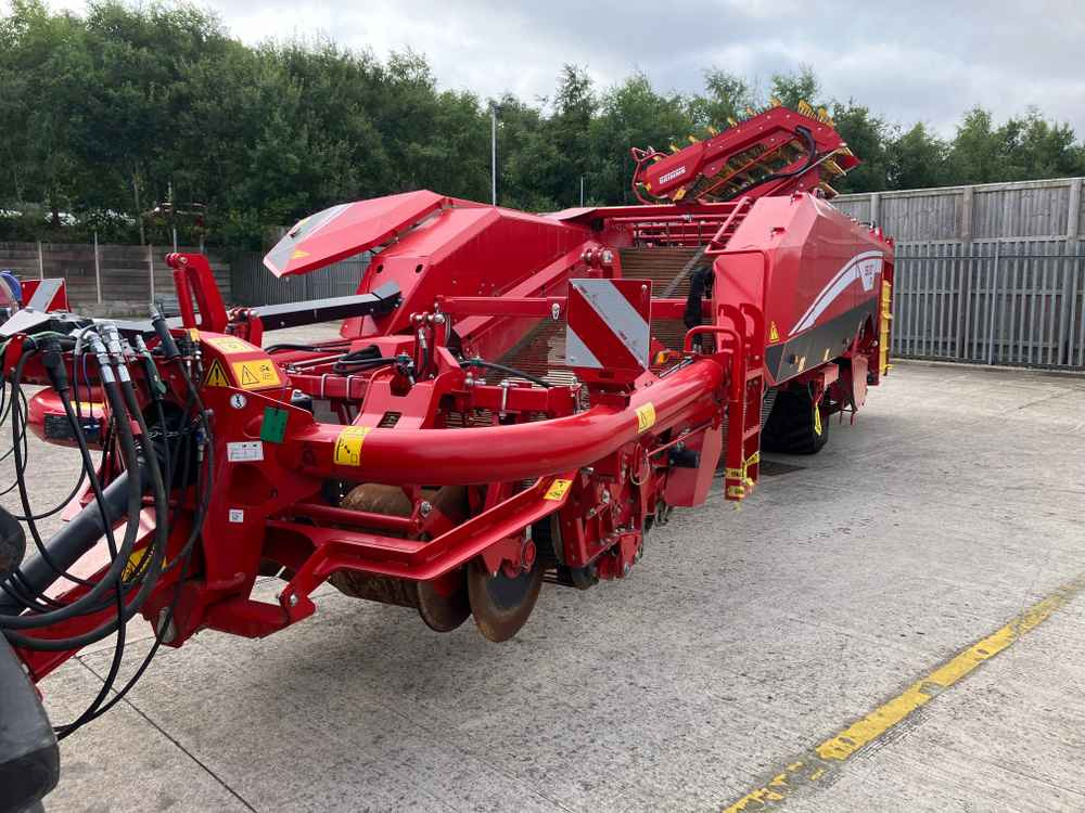 Kombajn Grimme Grimme Select 200 2 Row Trailed Potato Harvester: slika Kombajn Grimme Grimme Select 200 2 Row Trailed Potato Harvester