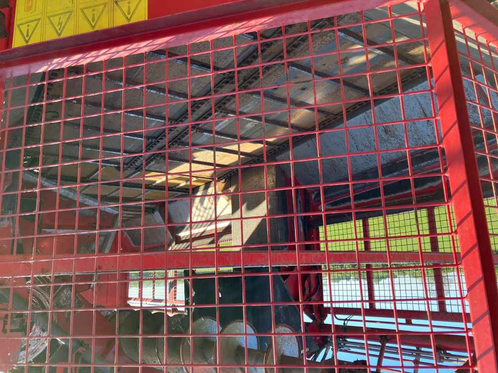 Holmer Holmer T4-40 Self-Propelled Sugarbeet Harvester - Oprema za obradu tla: slika Holmer Holmer T4-40 Self-Propelled Sugarbeet Harvester - Oprema za obradu tla Holmer Holmer T4-40 Self-Propelled Sugarbeet Harvester - Oprema za obradu tla: slika Holmer Holmer T4-40 Self-Propelled Sugarbeet Harvester - Oprema za obradu tla