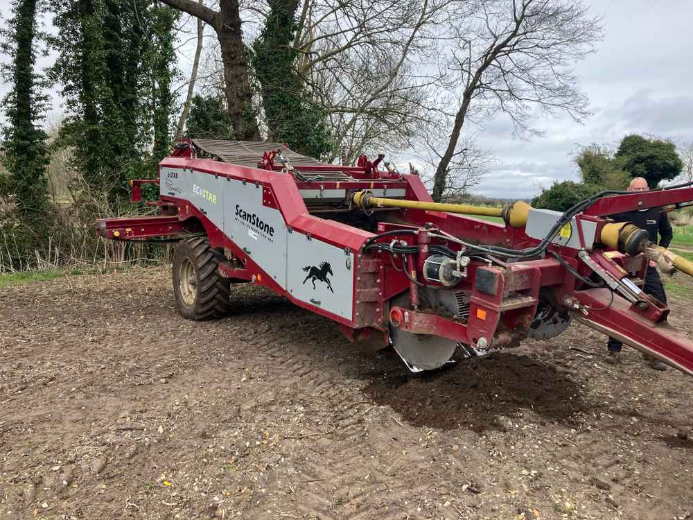 Scanstone Scanstone Ecostar De-Stoner - Kombajn za krumpir: slika Scanstone Scanstone Ecostar De-Stoner - Kombajn za krumpir Scanstone Scanstone Ecostar De-Stoner - Kombajn za krumpir: slika Scanstone Scanstone Ecostar De-Stoner - Kombajn za krumpir