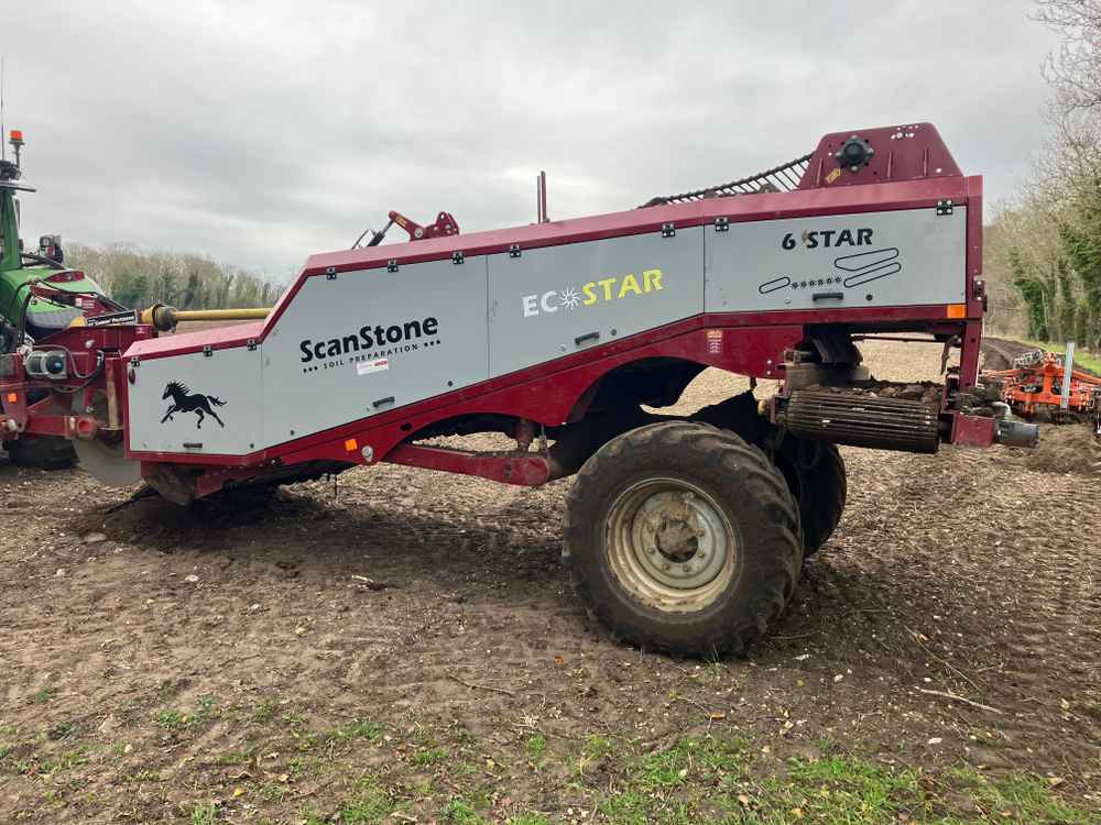 Scanstone Scanstone Ecostar De-Stoner - Kombajn za krumpir: slika Scanstone Scanstone Ecostar De-Stoner - Kombajn za krumpir Scanstone Scanstone Ecostar De-Stoner - Kombajn za krumpir: slika Scanstone Scanstone Ecostar De-Stoner - Kombajn za krumpir
