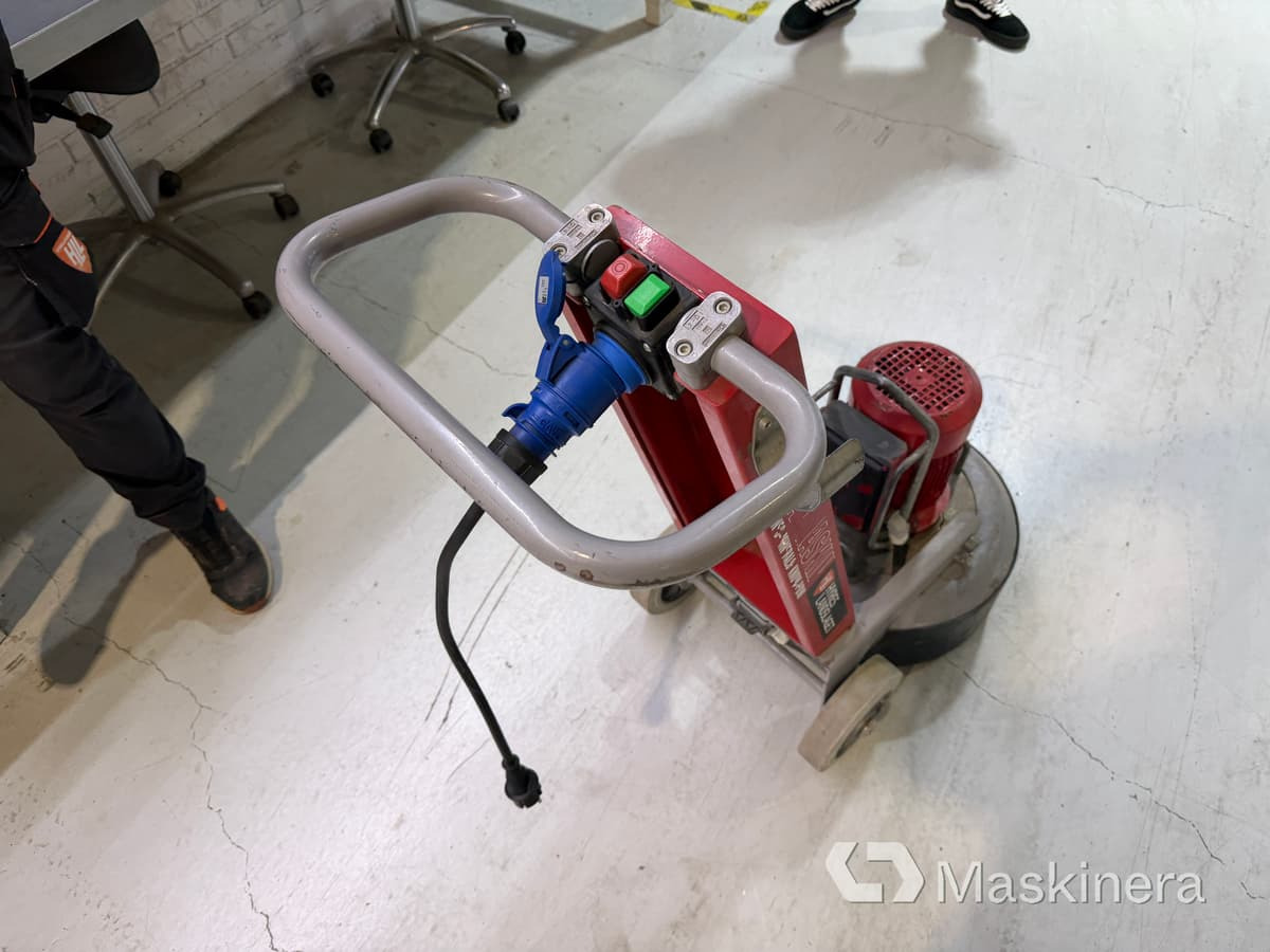 Betongslip Scanmaskin Scan Combiflex 450 - Građevinska oprema: slika Betongslip Scanmaskin Scan Combiflex 450 - Građevinska oprema Betongslip Scanmaskin Scan Combiflex 450 - Građevinska oprema: slika Betongslip Scanmaskin Scan Combiflex 450 - Građevinska oprema