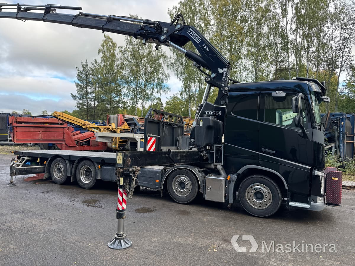 Bodbil Volvo FH 82F med Fassi F820 kran & jib - Kamion s otvorenim sandukom, Kamion s kranom: slika Bodbil Volvo FH 82F med Fassi F820 kran & jib - Kamion s otvorenim sandukom, Kamion s kranom Bodbil Volvo FH 82F med Fassi F820 kran & jib - Kamion s otvorenim sandukom, Kamion s kranom: slika Bodbil Volvo FH 82F med Fassi F820 kran & jib - Kamion s otvorenim sandukom, Kamion s kranom