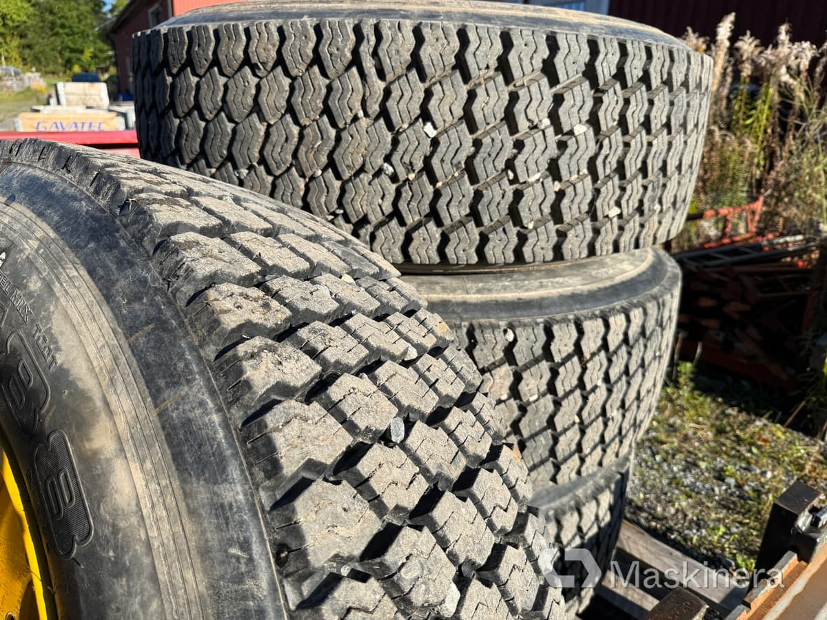 Bridgestone M788 Entreprenaddäck på fälg 385/65R22.5 - Kompletan kotač za Građevinski strojevi: slika Bridgestone M788 Entreprenaddäck på fälg 385/65R22.5 - Kompletan kotač za Građevinski strojevi Bridgestone M788 Entreprenaddäck på fälg 385/65R22.5 - Kompletan kotač za Građevinski strojevi: slika Bridgestone M788 Entreprenaddäck på fälg 385/65R22.5 - Kompletan kotač za Građevinski strojevi