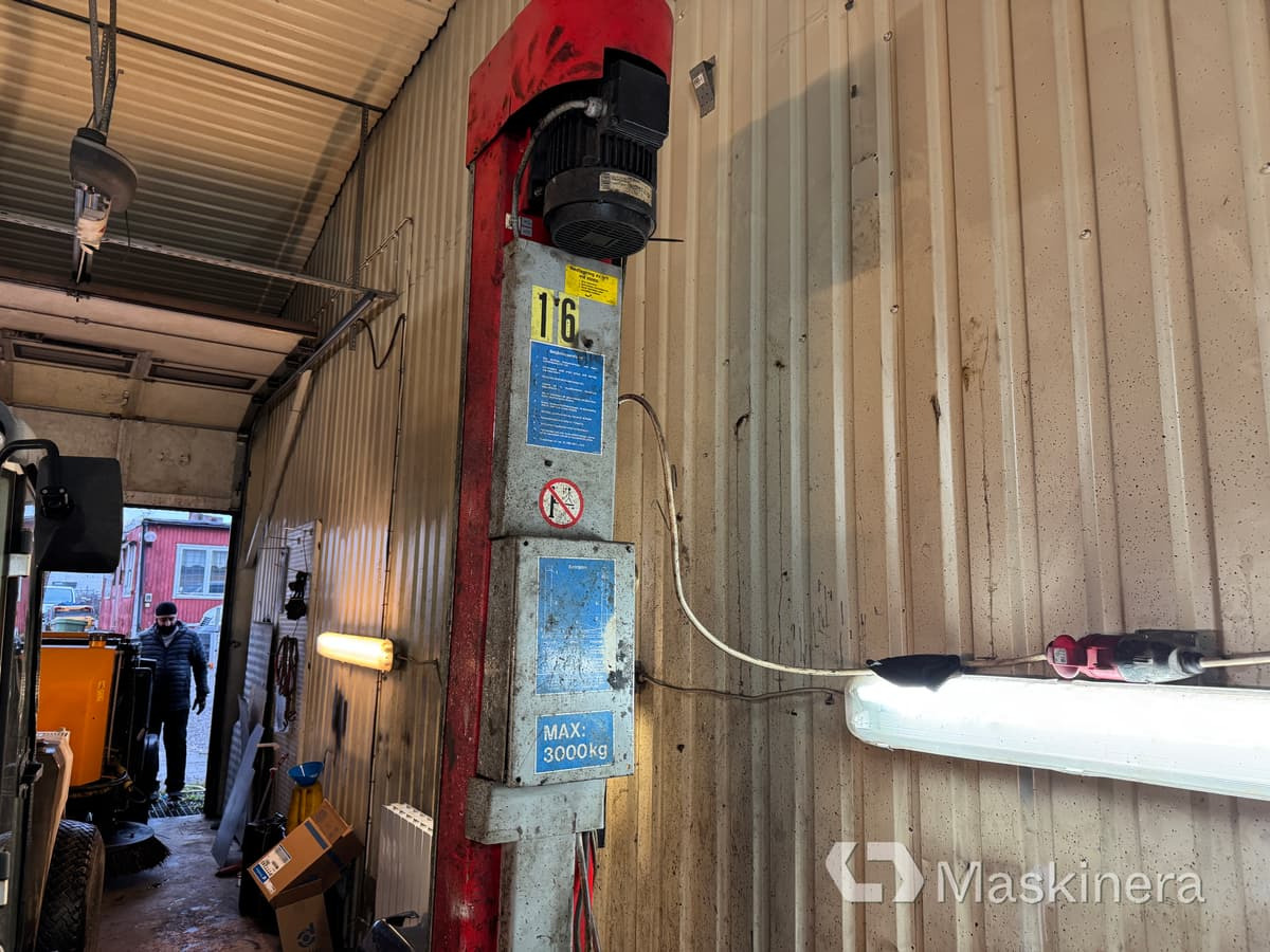 Tvåpelarlyft Intertech A/S HH231 - Drugi strojevi: slika  Tvåpelarlyft Intertech A/S HH231 - Drugi strojevi Tvåpelarlyft Intertech A/S HH231 - Drugi strojevi: slika  Tvåpelarlyft Intertech A/S HH231 - Drugi strojevi