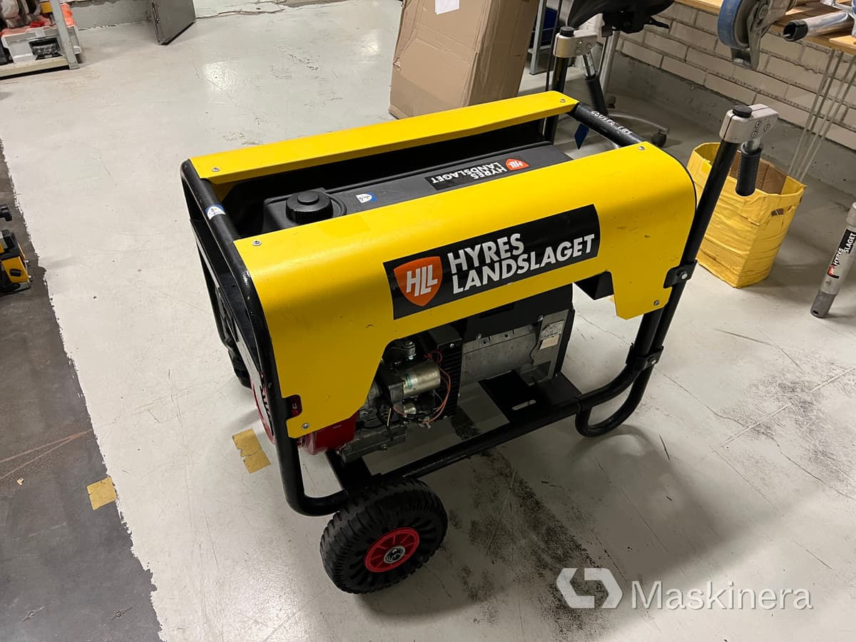 Elverk Atlas Copco QEP R8 (Defekt) - Generatorski set: slika Elverk Atlas Copco QEP R8 (Defekt) - Generatorski set Elverk Atlas Copco QEP R8 (Defekt) - Generatorski set: slika Elverk Atlas Copco QEP R8 (Defekt) - Generatorski set