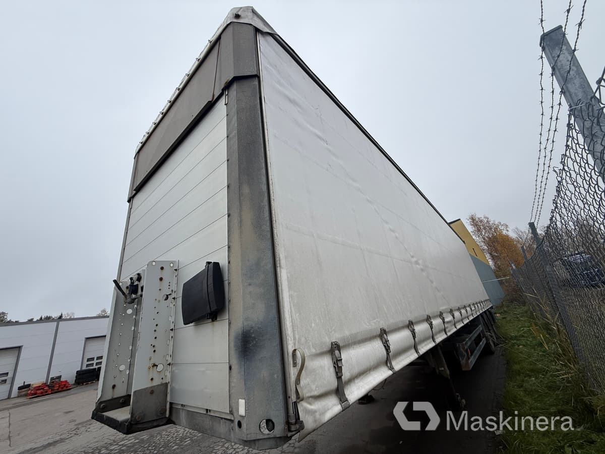 Gardintrailer Schmitz S01 - Poluprikolica s ceradom: slika  Gardintrailer Schmitz S01 - Poluprikolica s ceradom Gardintrailer Schmitz S01 - Poluprikolica s ceradom: slika  Gardintrailer Schmitz S01 - Poluprikolica s ceradom