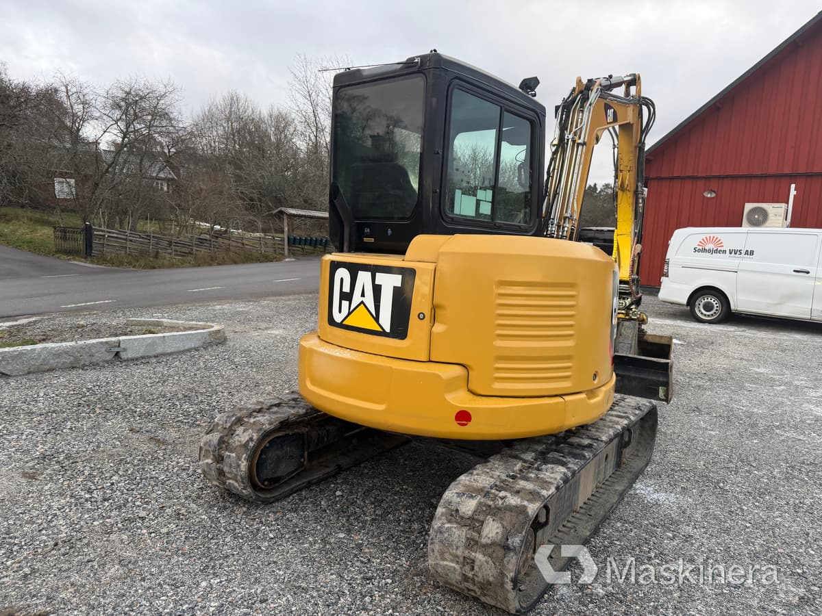 Grävmaskin CAT 305E2 CR med tillbehör - Bager gusjeničar: slika Grävmaskin CAT 305E2 CR med tillbehör - Bager gusjeničar Grävmaskin CAT 305E2 CR med tillbehör - Bager gusjeničar: slika Grävmaskin CAT 305E2 CR med tillbehör - Bager gusjeničar