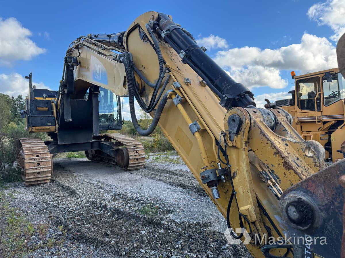 Grävmaskin CAT 349E - Bager gusjeničar: slika Grävmaskin CAT 349E - Bager gusjeničar Grävmaskin CAT 349E - Bager gusjeničar: slika Grävmaskin CAT 349E - Bager gusjeničar