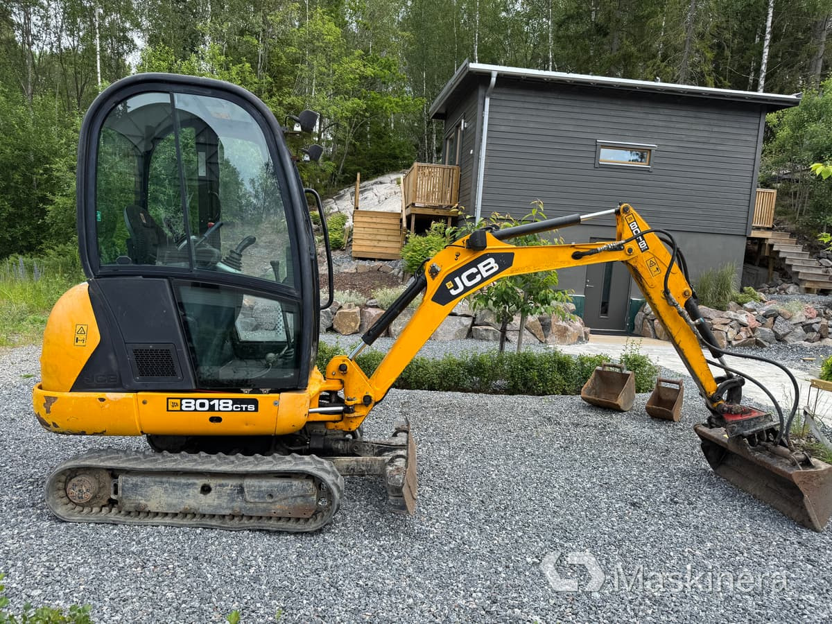 Grävmaskin JCB 8018cts - Bager gusjeničar: slika Grävmaskin JCB 8018cts - Bager gusjeničar Grävmaskin JCB 8018cts - Bager gusjeničar: slika Grävmaskin JCB 8018cts - Bager gusjeničar