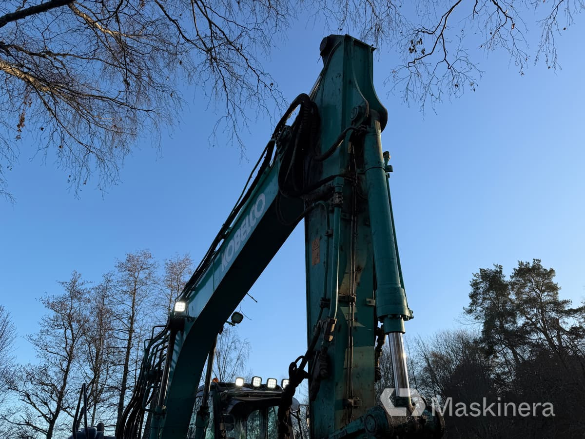 Bager gusjeničar Grävmaskin Kobelco SK140SRLC-5: slika Bager gusjeničar Grävmaskin Kobelco SK140SRLC-5 Bager gusjeničar Grävmaskin Kobelco SK140SRLC-5: slika Bager gusjeničar Grävmaskin Kobelco SK140SRLC-5