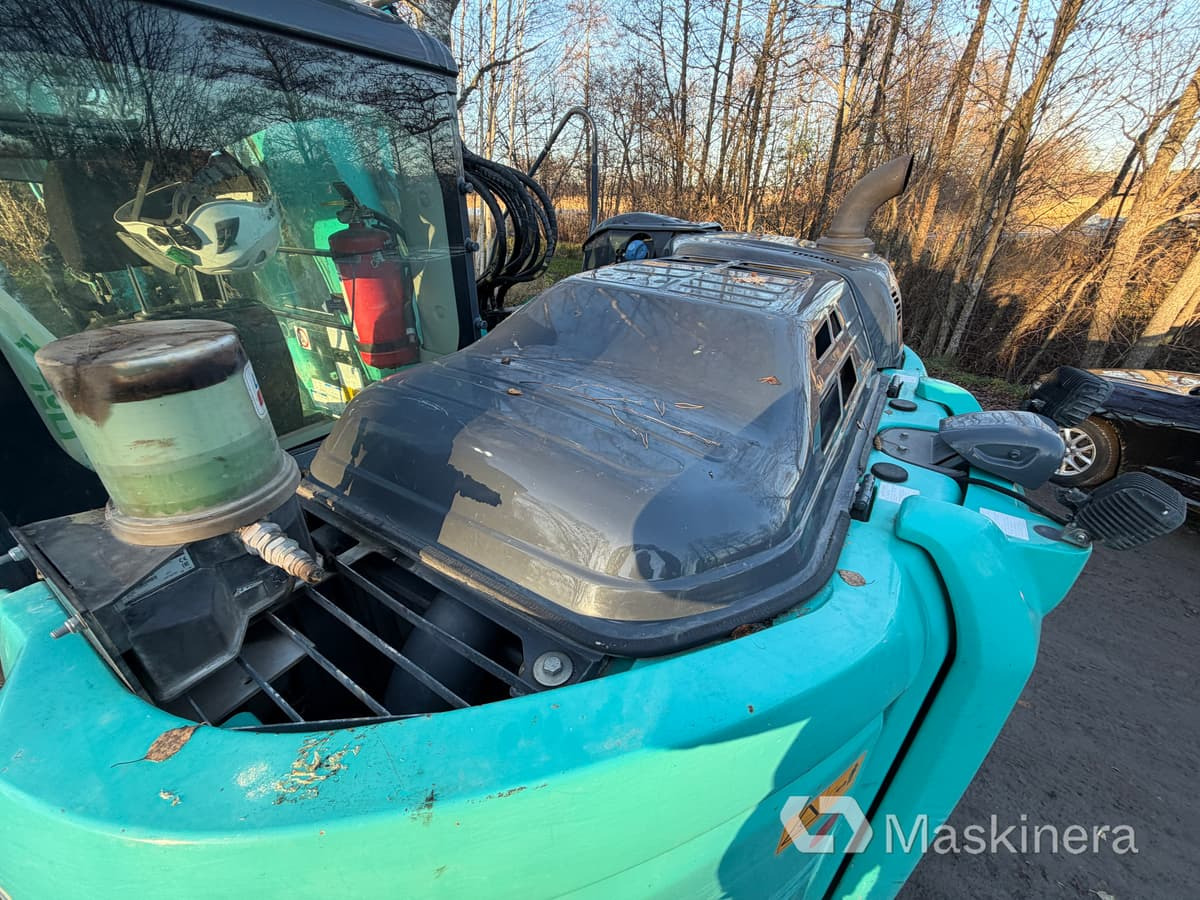 Bager gusjeničar Grävmaskin Kobelco SK140SRLC-5: slika Bager gusjeničar Grävmaskin Kobelco SK140SRLC-5 Bager gusjeničar Grävmaskin Kobelco SK140SRLC-5: slika Bager gusjeničar Grävmaskin Kobelco SK140SRLC-5