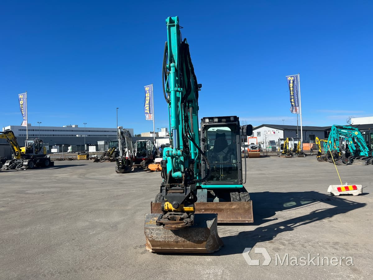 Grävmaskin Kobelco SK75SR-3E - Bager gusjeničar: slika Grävmaskin Kobelco SK75SR-3E - Bager gusjeničar Grävmaskin Kobelco SK75SR-3E - Bager gusjeničar: slika Grävmaskin Kobelco SK75SR-3E - Bager gusjeničar