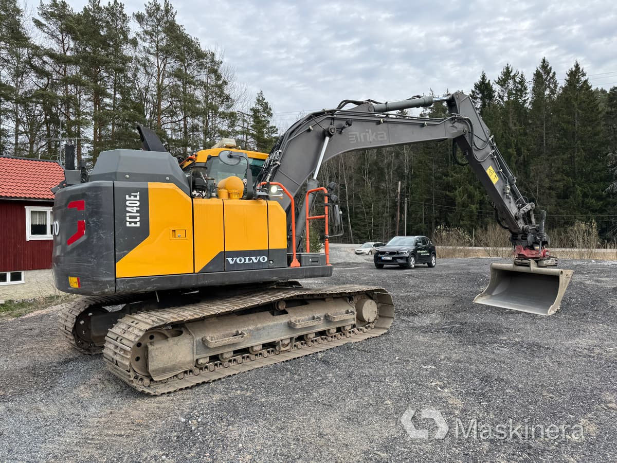 Grävmaskin Volvo EC140EL - Bager gusjeničar: slika Grävmaskin Volvo EC140EL - Bager gusjeničar Grävmaskin Volvo EC140EL - Bager gusjeničar: slika Grävmaskin Volvo EC140EL - Bager gusjeničar