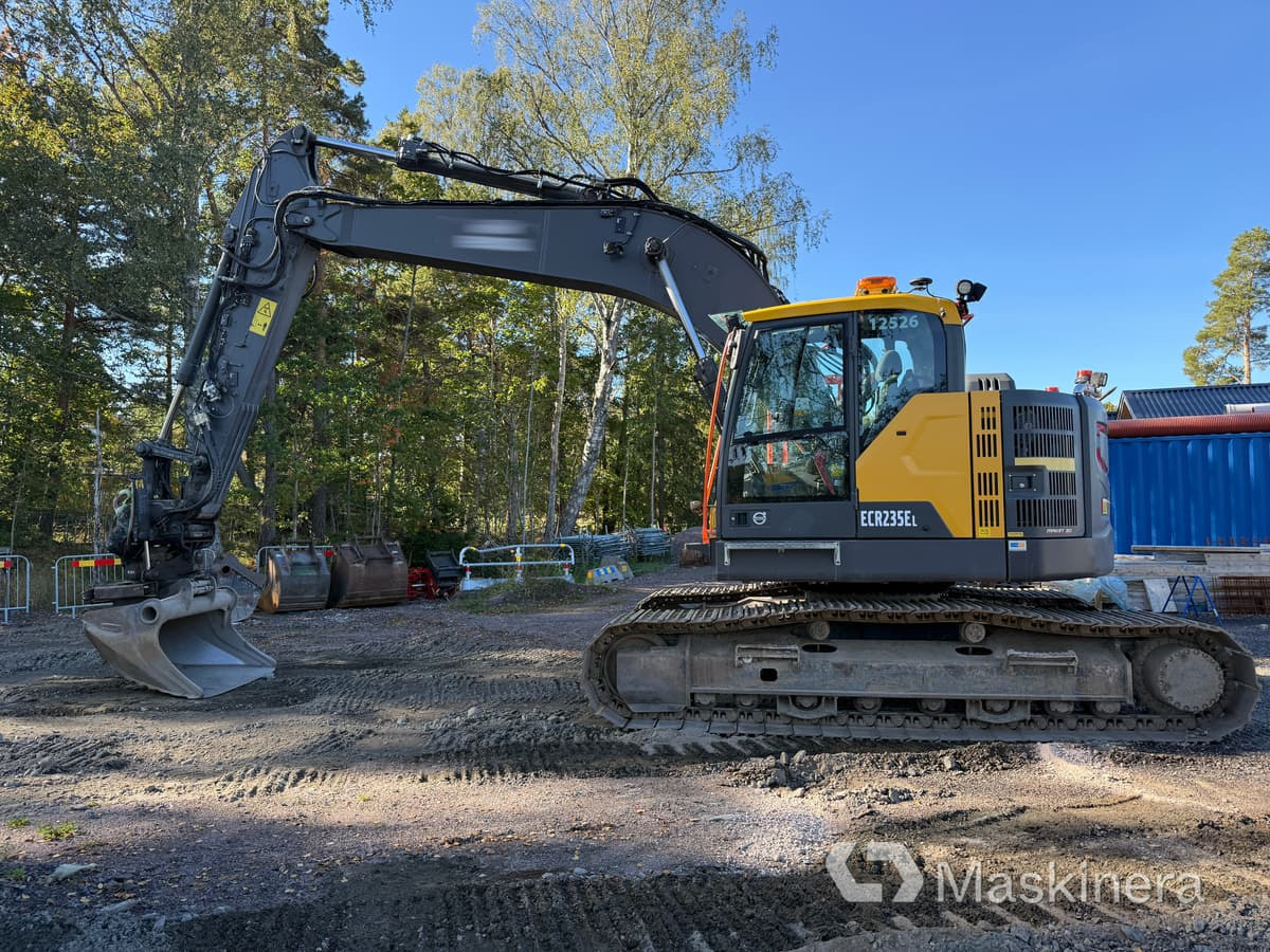 Grävmaskin Volvo ECR235EL - Bager gusjeničar: slika Grävmaskin Volvo ECR235EL - Bager gusjeničar Grävmaskin Volvo ECR235EL - Bager gusjeničar: slika Grävmaskin Volvo ECR235EL - Bager gusjeničar