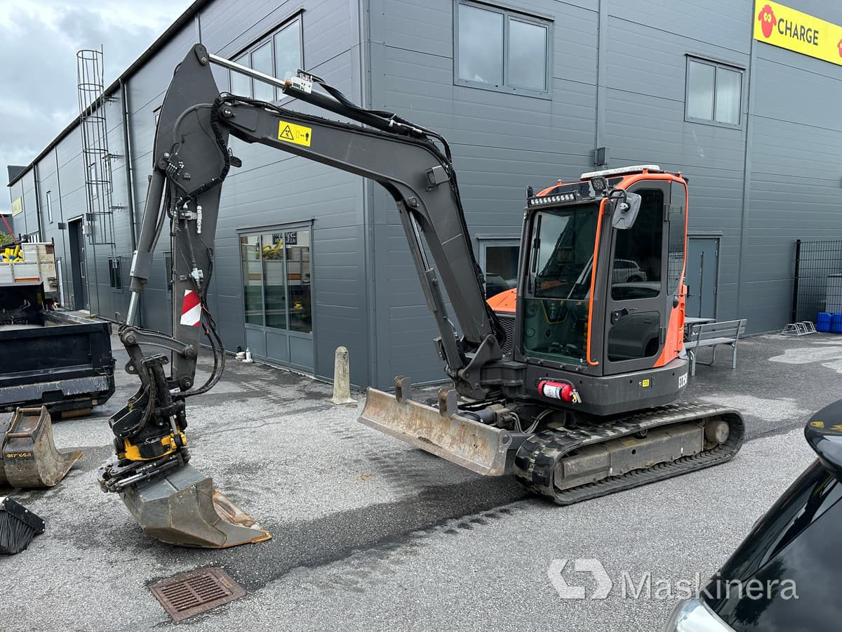 Grävmaskin Volvo ECR58D - Bager gusjeničar: slika Grävmaskin Volvo ECR58D - Bager gusjeničar Grävmaskin Volvo ECR58D - Bager gusjeničar: slika Grävmaskin Volvo ECR58D - Bager gusjeničar
