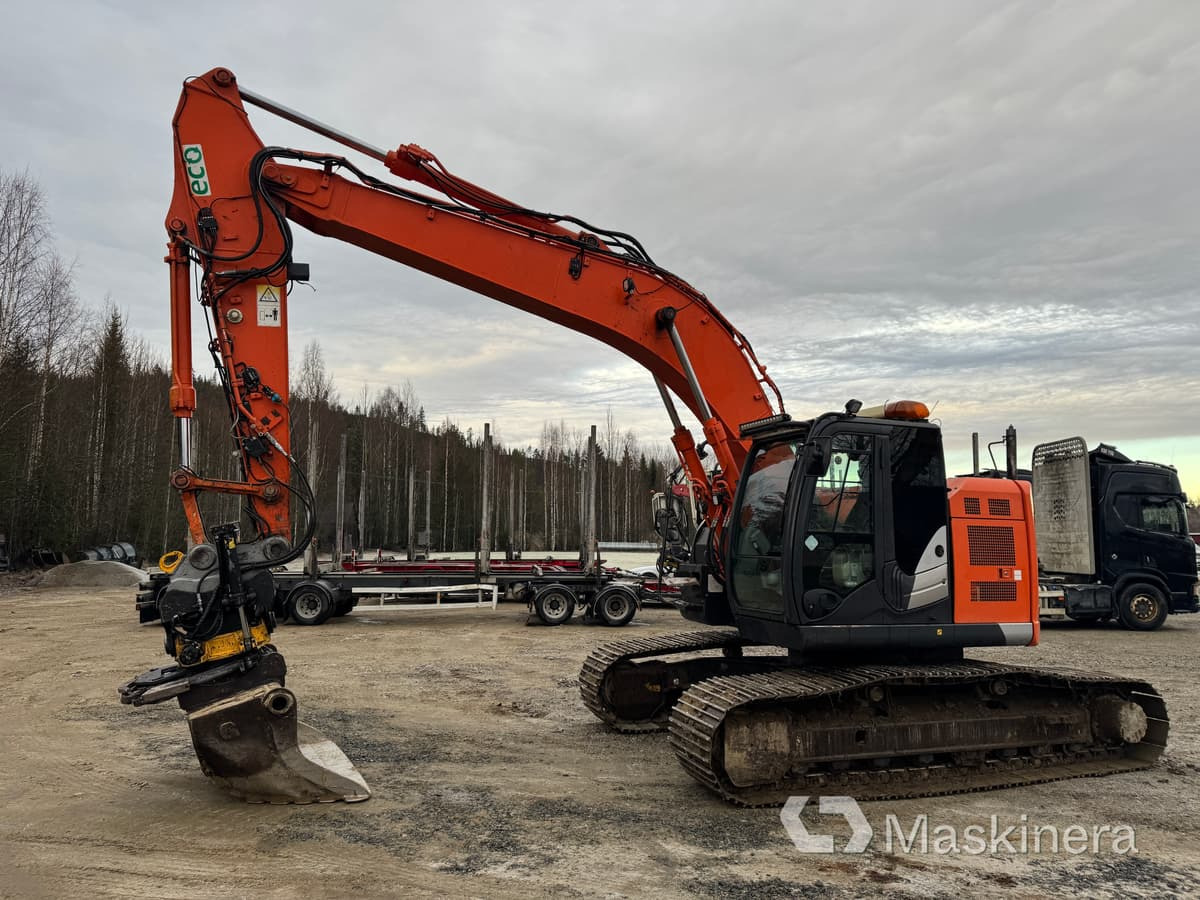 Bager gusjeničar Hitachi ZX 225 USLC-5B Grävmaskin Hitachi ZX225USLC-5B: slika Bager gusjeničar Hitachi ZX 225 USLC-5B Grävmaskin Hitachi ZX225USLC-5B