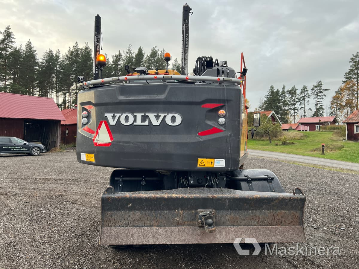 Hjulgrävare Volvo EW160E - Bager gusjeničar: slika Hjulgrävare Volvo EW160E - Bager gusjeničar Hjulgrävare Volvo EW160E - Bager gusjeničar: slika Hjulgrävare Volvo EW160E - Bager gusjeničar