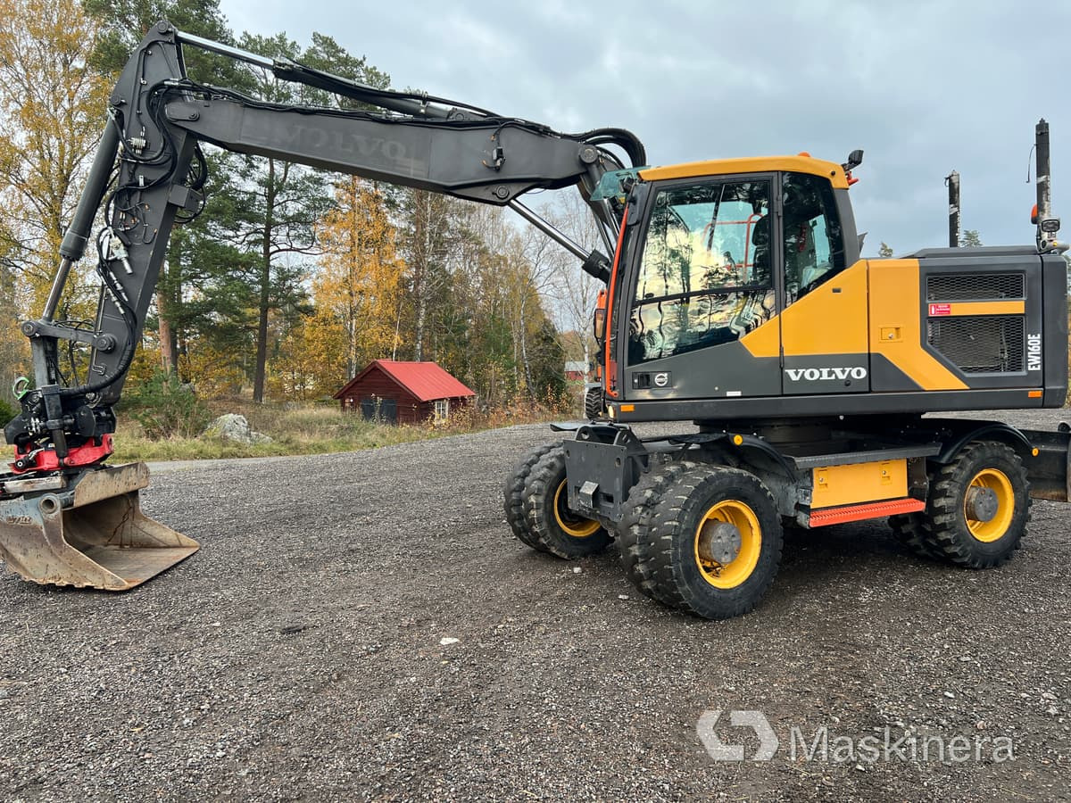 Hjulgrävare Volvo EW160E - Bager gusjeničar: slika Hjulgrävare Volvo EW160E - Bager gusjeničar Hjulgrävare Volvo EW160E - Bager gusjeničar: slika Hjulgrävare Volvo EW160E - Bager gusjeničar