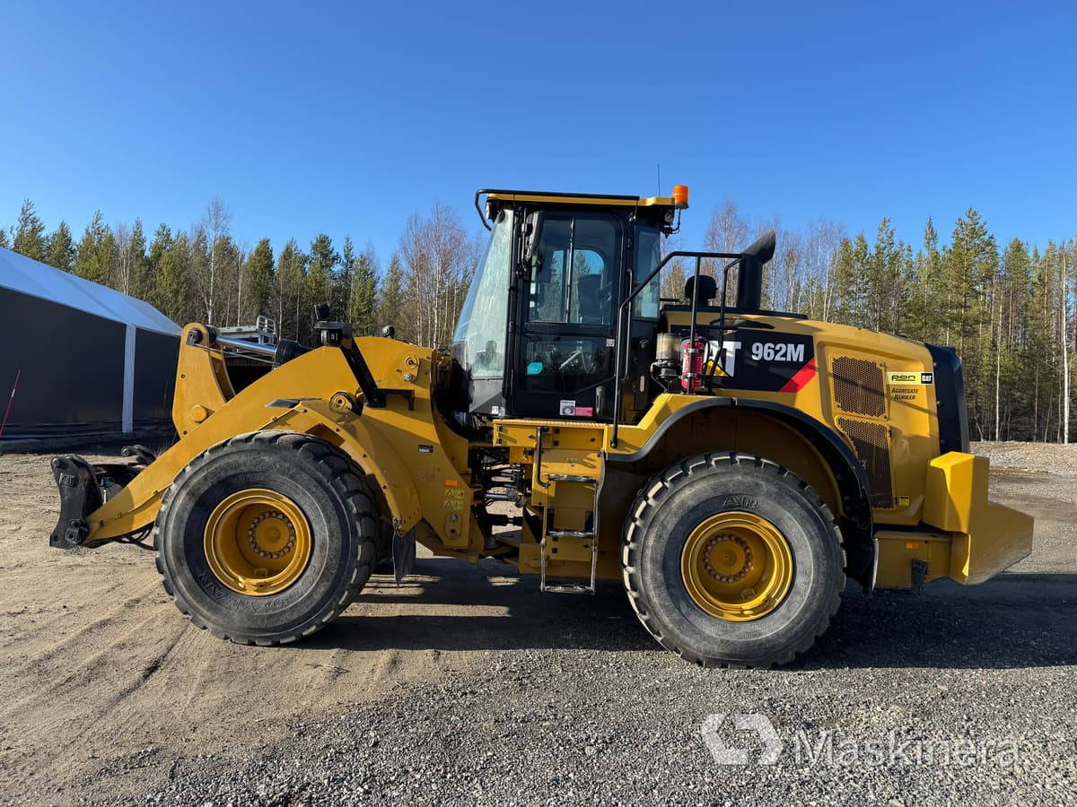 Hjullastare Cat 962M med skopa - Utovarivač na kotačima: slika Hjullastare Cat 962M med skopa - Utovarivač na kotačima Hjullastare Cat 962M med skopa - Utovarivač na kotačima: slika Hjullastare Cat 962M med skopa - Utovarivač na kotačima