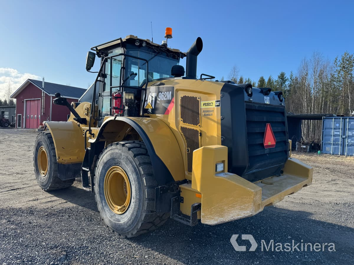 Hjullastare Cat 962M med skopa - Utovarivač na kotačima: slika Hjullastare Cat 962M med skopa - Utovarivač na kotačima Hjullastare Cat 962M med skopa - Utovarivač na kotačima: slika Hjullastare Cat 962M med skopa - Utovarivač na kotačima