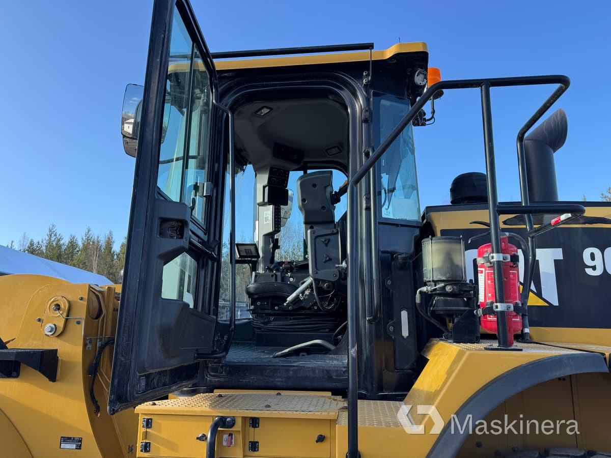 Utovarivač na kotačima Hjullastare Cat 962M med skopa: slika Utovarivač na kotačima Hjullastare Cat 962M med skopa