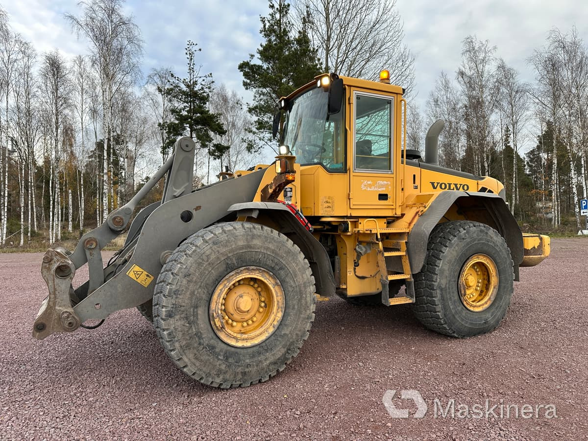 Hjullastare Volvo L110E - Utovarivač na kotačima: slika Hjullastare Volvo L110E - Utovarivač na kotačima Hjullastare Volvo L110E - Utovarivač na kotačima: slika Hjullastare Volvo L110E - Utovarivač na kotačima