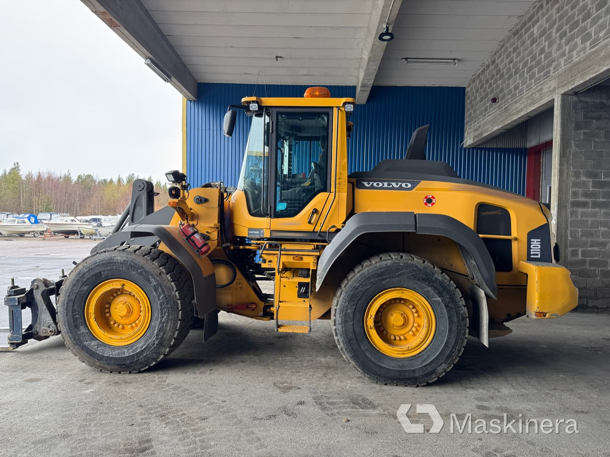 Hjullastare Volvo L110H med redskap - Utovarivač na kotačima: slika Hjullastare Volvo L110H med redskap - Utovarivač na kotačima Hjullastare Volvo L110H med redskap - Utovarivač na kotačima: slika Hjullastare Volvo L110H med redskap - Utovarivač na kotačima
