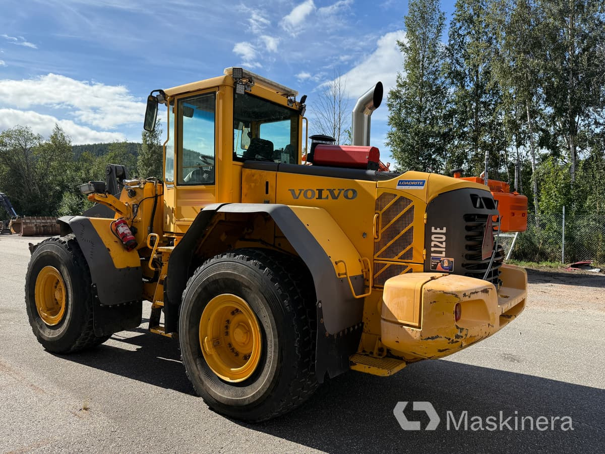 Hjullastare Volvo L120E - Utovarivač na kotačima: slika Hjullastare Volvo L120E - Utovarivač na kotačima Hjullastare Volvo L120E - Utovarivač na kotačima: slika Hjullastare Volvo L120E - Utovarivač na kotačima