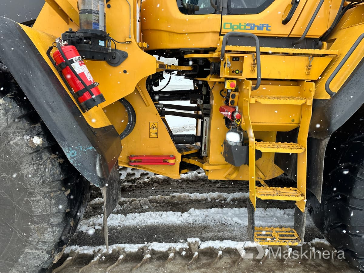 Zakup  Hjullastare Volvo L180H Hjullastare Volvo L180H: slika Zakup  Hjullastare Volvo L180H Hjullastare Volvo L180H