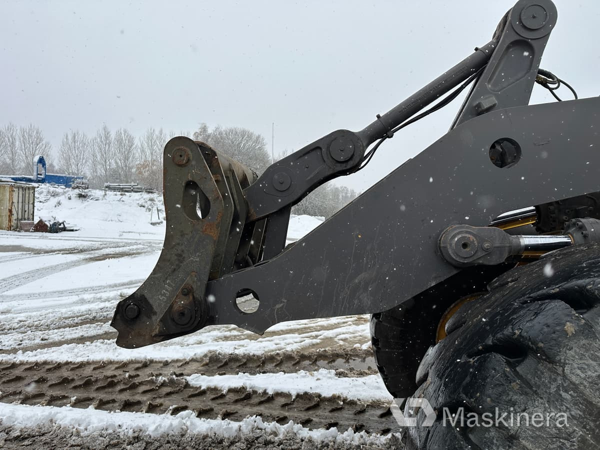 Zakup  Hjullastare Volvo L180H Hjullastare Volvo L180H: slika Zakup  Hjullastare Volvo L180H Hjullastare Volvo L180H