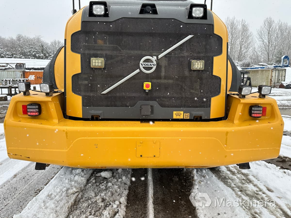 Zakup  Hjullastare Volvo L180H Hjullastare Volvo L180H: slika Zakup  Hjullastare Volvo L180H Hjullastare Volvo L180H