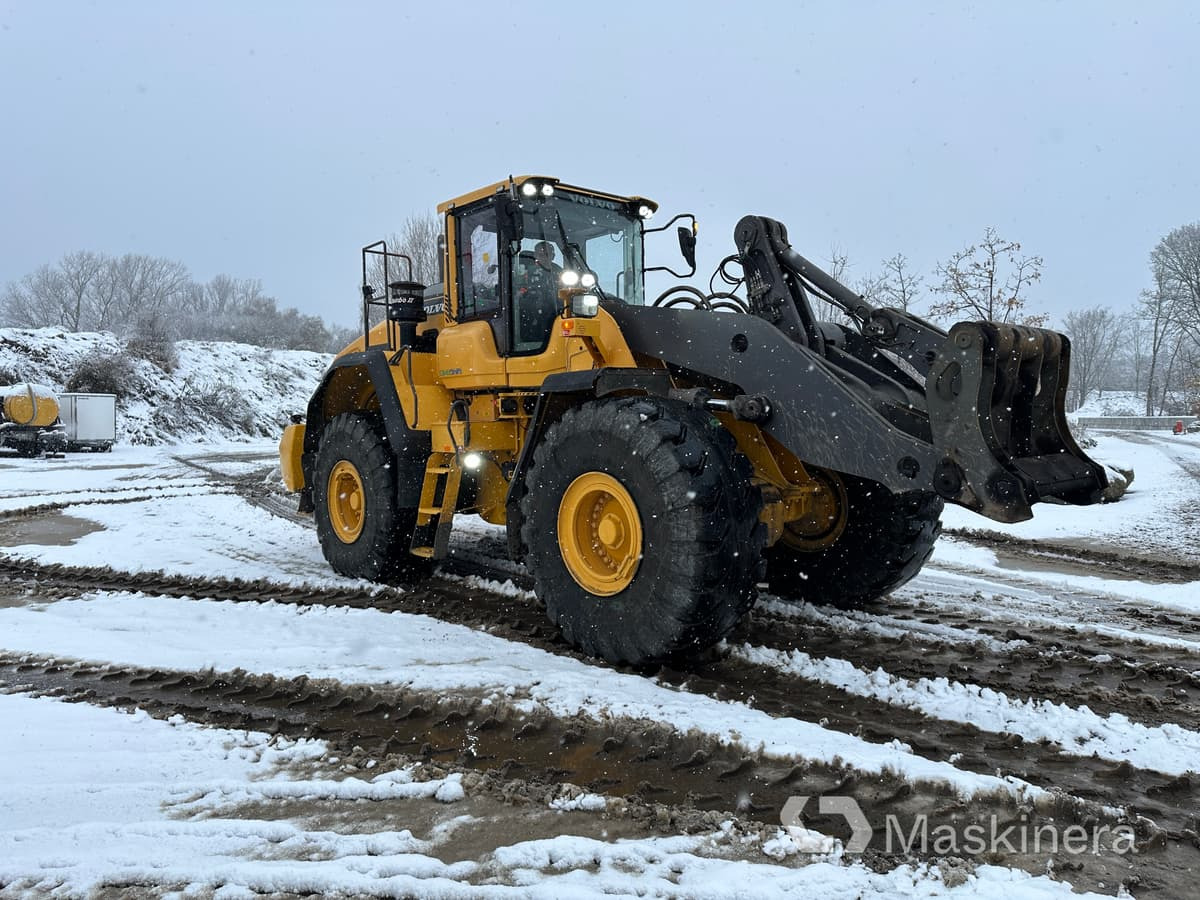 Hjullastare Volvo L180H - Utovarivač na kotačima: slika Hjullastare Volvo L180H - Utovarivač na kotačima Hjullastare Volvo L180H - Utovarivač na kotačima: slika Hjullastare Volvo L180H - Utovarivač na kotačima