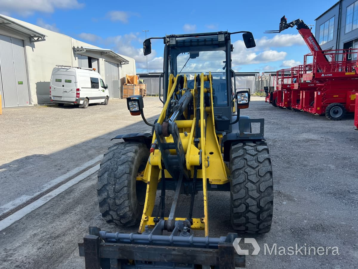 Hjullastare Wacker Neuson WL 54 med redskap - Utovarivač na kotačima: slika Hjullastare Wacker Neuson WL 54 med redskap - Utovarivač na kotačima Hjullastare Wacker Neuson WL 54 med redskap - Utovarivač na kotačima: slika Hjullastare Wacker Neuson WL 54 med redskap - Utovarivač na kotačima