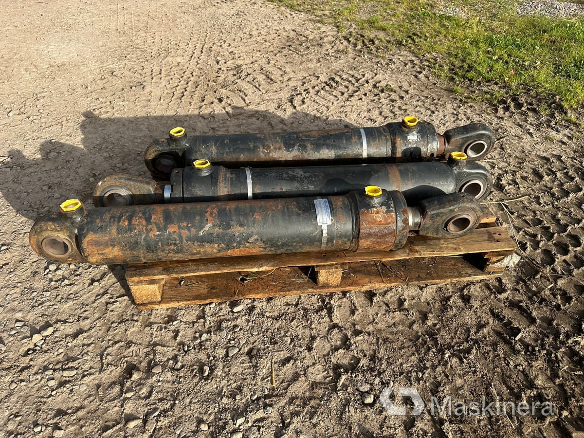 Hydraulcylindrar Monsun-Tison 3 st - Hidraulični cilindar za Građevinski strojevi: slika Hydraulcylindrar Monsun-Tison 3 st - Hidraulični cilindar za Građevinski strojevi Hydraulcylindrar Monsun-Tison 3 st - Hidraulični cilindar za Građevinski strojevi: slika Hydraulcylindrar Monsun-Tison 3 st - Hidraulični cilindar za Građevinski strojevi