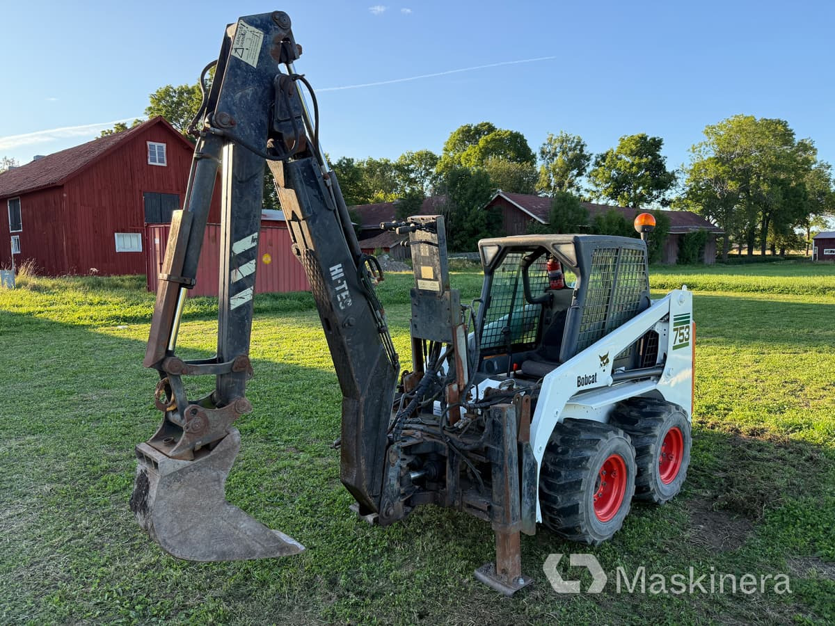 Kompaktlastare Bobcat 753 - Mini utovarivač: slika Kompaktlastare Bobcat 753 - Mini utovarivač Kompaktlastare Bobcat 753 - Mini utovarivač: slika Kompaktlastare Bobcat 753 - Mini utovarivač