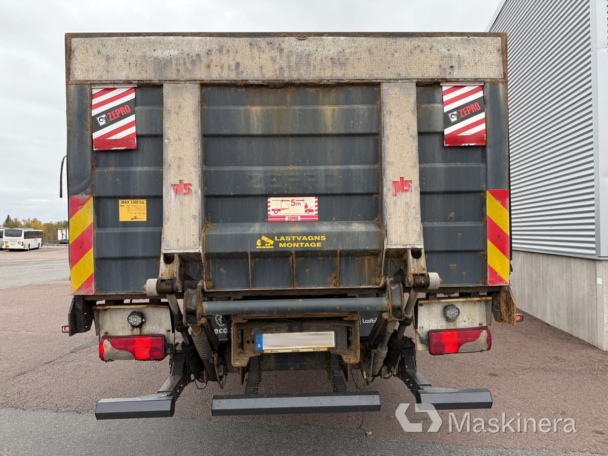 Kranbil Scania P320 - Kamion s otvorenim sandukom, Kamion s kranom: slika Kranbil Scania P320 - Kamion s otvorenim sandukom, Kamion s kranom Kranbil Scania P320 - Kamion s otvorenim sandukom, Kamion s kranom: slika Kranbil Scania P320 - Kamion s otvorenim sandukom, Kamion s kranom