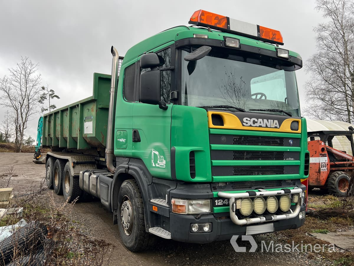 Lastväxlare Scania R124GB8X4 - Kamion s kukastom dizalicom: slika Lastväxlare Scania R124GB8X4 - Kamion s kukastom dizalicom Lastväxlare Scania R124GB8X4 - Kamion s kukastom dizalicom: slika Lastväxlare Scania R124GB8X4 - Kamion s kukastom dizalicom