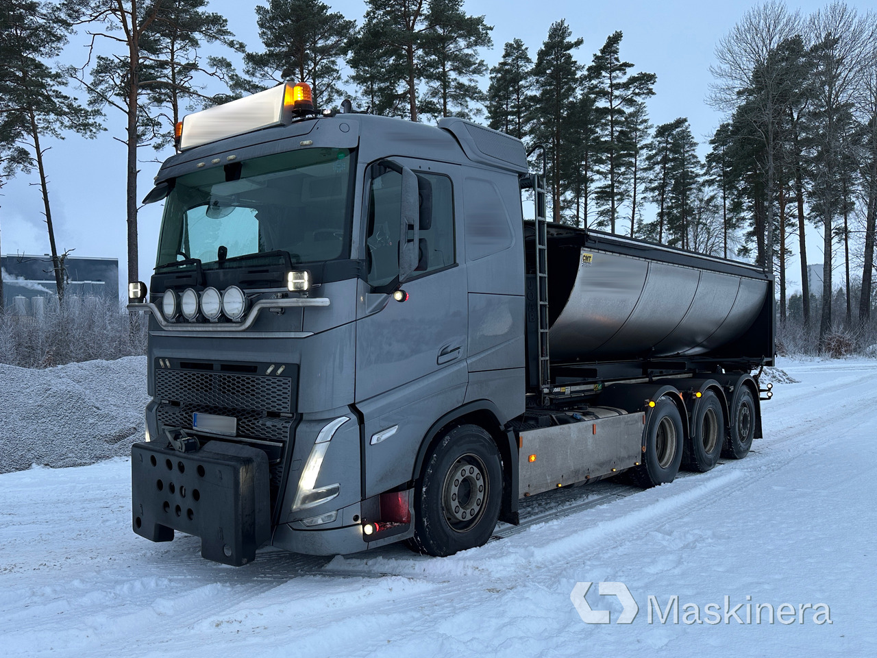 Lastväxlare Volvo FH med sprider & flak - Kamion s kukastom dizalicom: slika Lastväxlare Volvo FH med sprider & flak - Kamion s kukastom dizalicom Lastväxlare Volvo FH med sprider & flak - Kamion s kukastom dizalicom: slika Lastväxlare Volvo FH med sprider & flak - Kamion s kukastom dizalicom