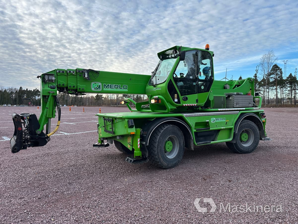 Merlo Roto 60.24 MCSS Teleskoplastare Merlo Roto 60.24 - Teleskopski rukovatelj: slika Merlo Roto 60.24 MCSS Teleskoplastare Merlo Roto 60.24 - Teleskopski rukovatelj Merlo Roto 60.24 MCSS Teleskoplastare Merlo Roto 60.24 - Teleskopski rukovatelj: slika Merlo Roto 60.24 MCSS Teleskoplastare Merlo Roto 60.24 - Teleskopski rukovatelj