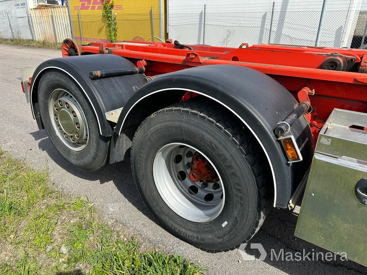 Kamion s kukastom dizalicom Scania P400LB6X2*4HNB Lastväxlare Scania P400 6X2*4: slika Kamion s kukastom dizalicom Scania P400LB6X2*4HNB Lastväxlare Scania P400 6X2*4