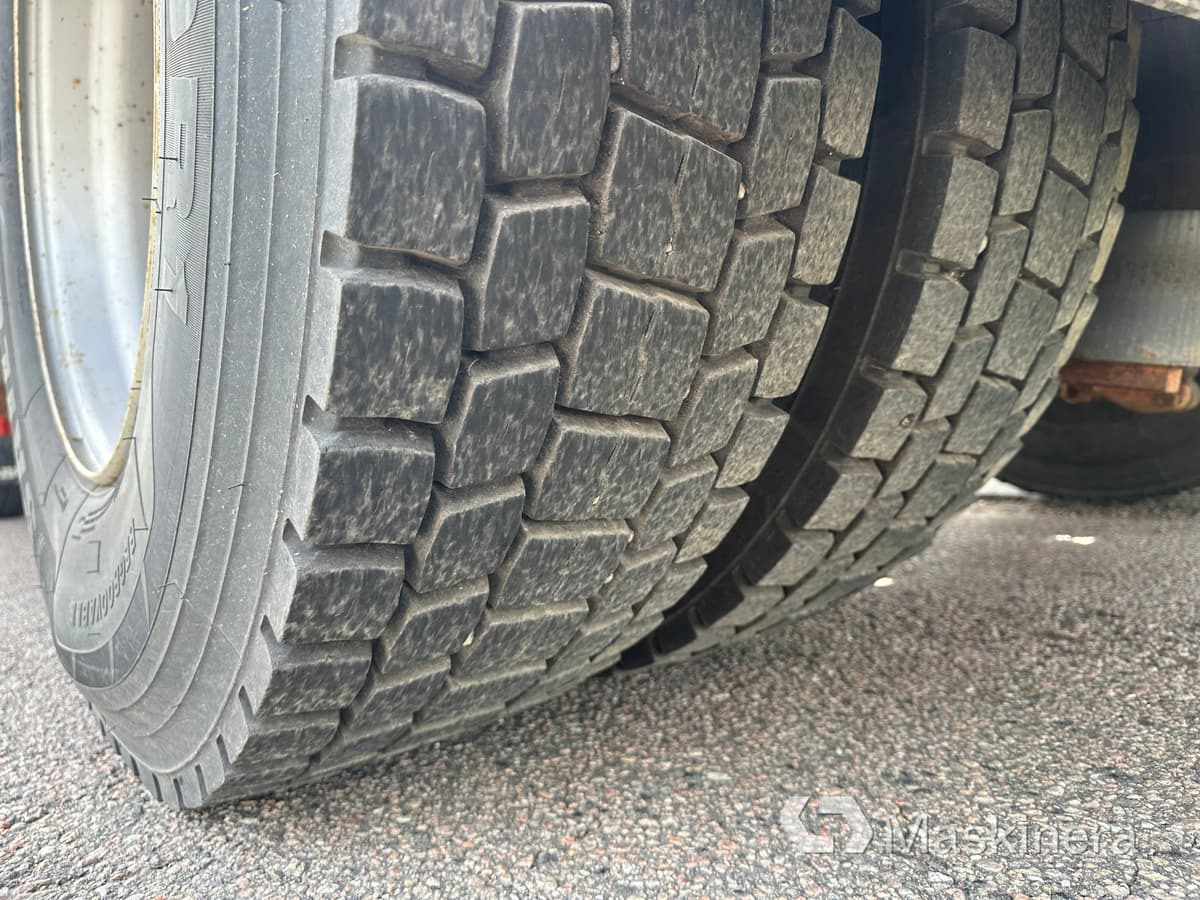 Kamion s kukastom dizalicom Scania P400LB6X2*4HNB Lastväxlare Scania P400 6X2*4: slika Kamion s kukastom dizalicom Scania P400LB6X2*4HNB Lastväxlare Scania P400 6X2*4